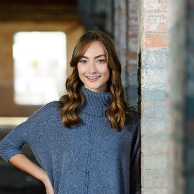 riley-mcKernan-pilates-instructor-core-therapy-pilates